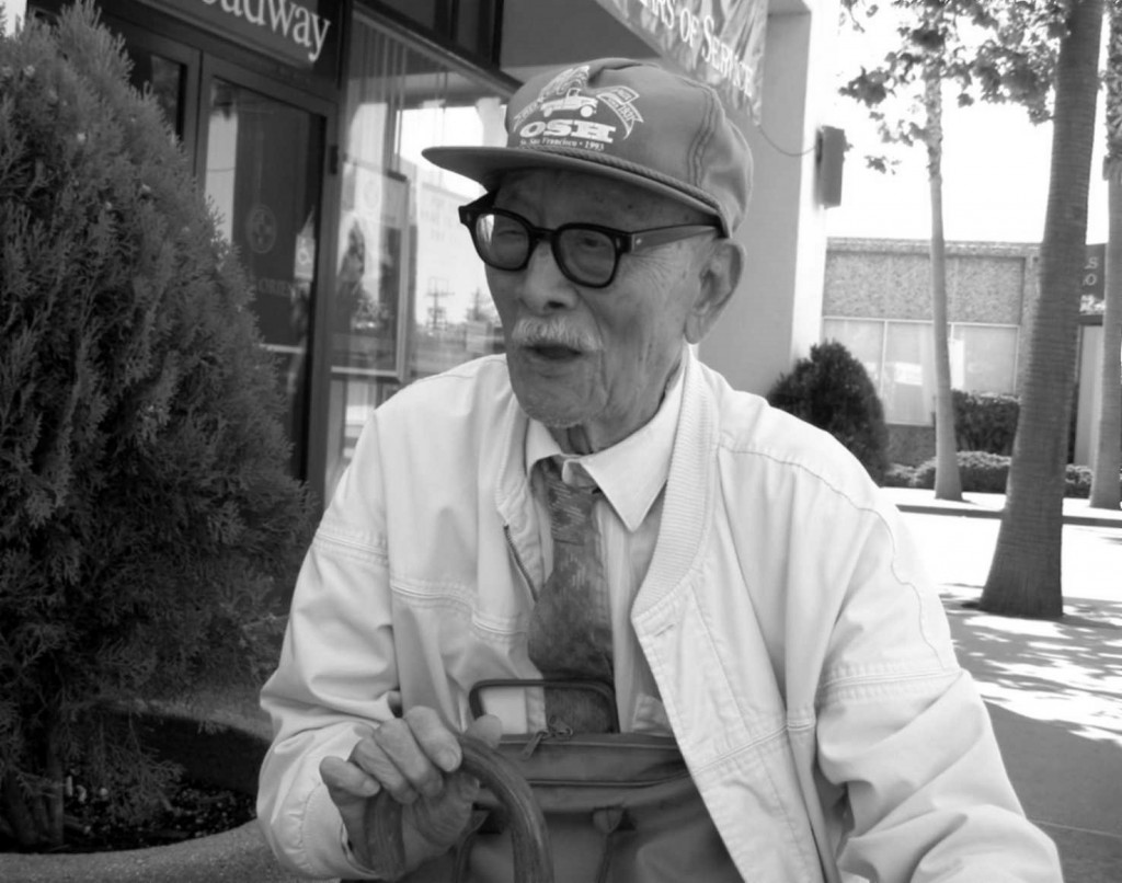 接受王性初採訪。(攝影: 王性初)