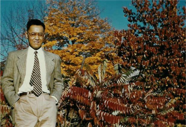 1953年攝於耶魯大學(夏夫人提供)