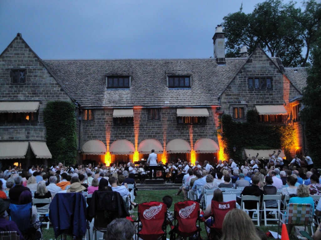 福特故居的仲夏夜。