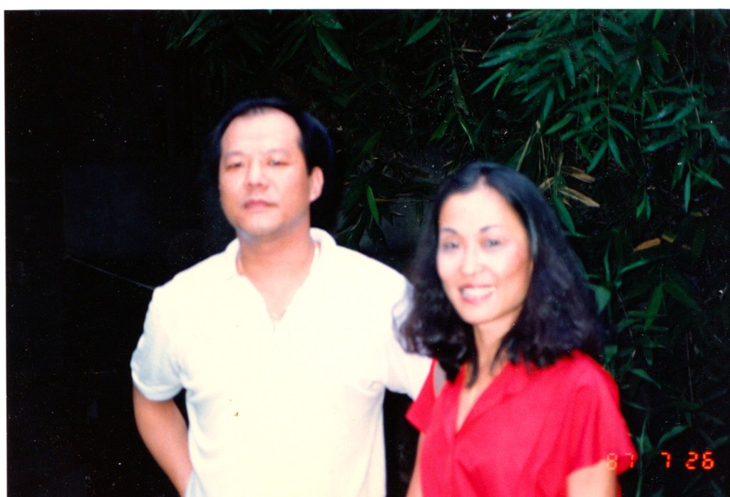 1987年，王曉藍與雷震的兒子。